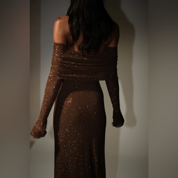 Meshki Marcel Off the Shoulder Long Sleeve Maxi Dresss - Picture 2 of 9